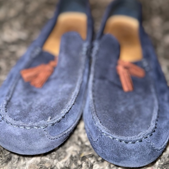 Men's Blue Suede Loafers with Tassels - Picture 10 of 10